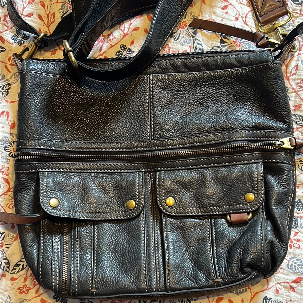 Fossil Black Leather Bag with Gold Accents